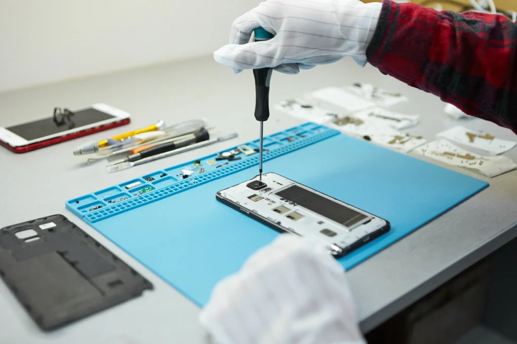 Laptop Spare Parts, Best Apple Service Center in Kolkata