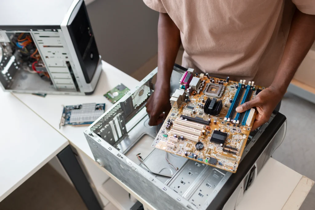 Laptop Spare Parts, Best Apple Service Center in Kolkata
