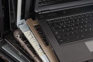 Which signs show your laptop needs repair